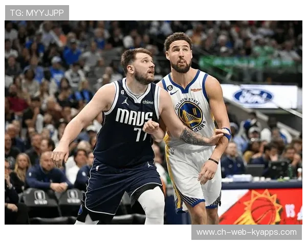 东契奇妙传造空位三分，独行侠打出漂亮配合